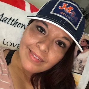 Meet your Posher, Priscilla